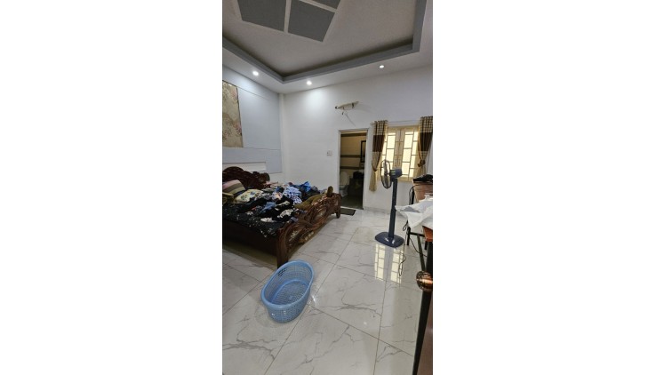 Bán nhà Tân Bình P15 Cống Lở - xe hơi vào nhà - 68m2 - 7.8 tỷ